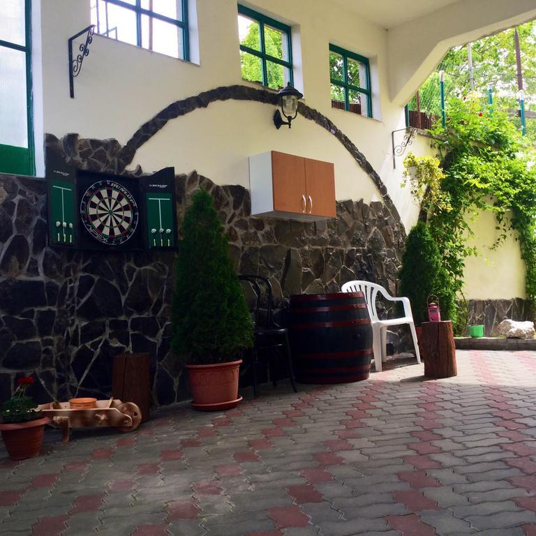 Casa Bella Turda Hotel Buitenkant foto
